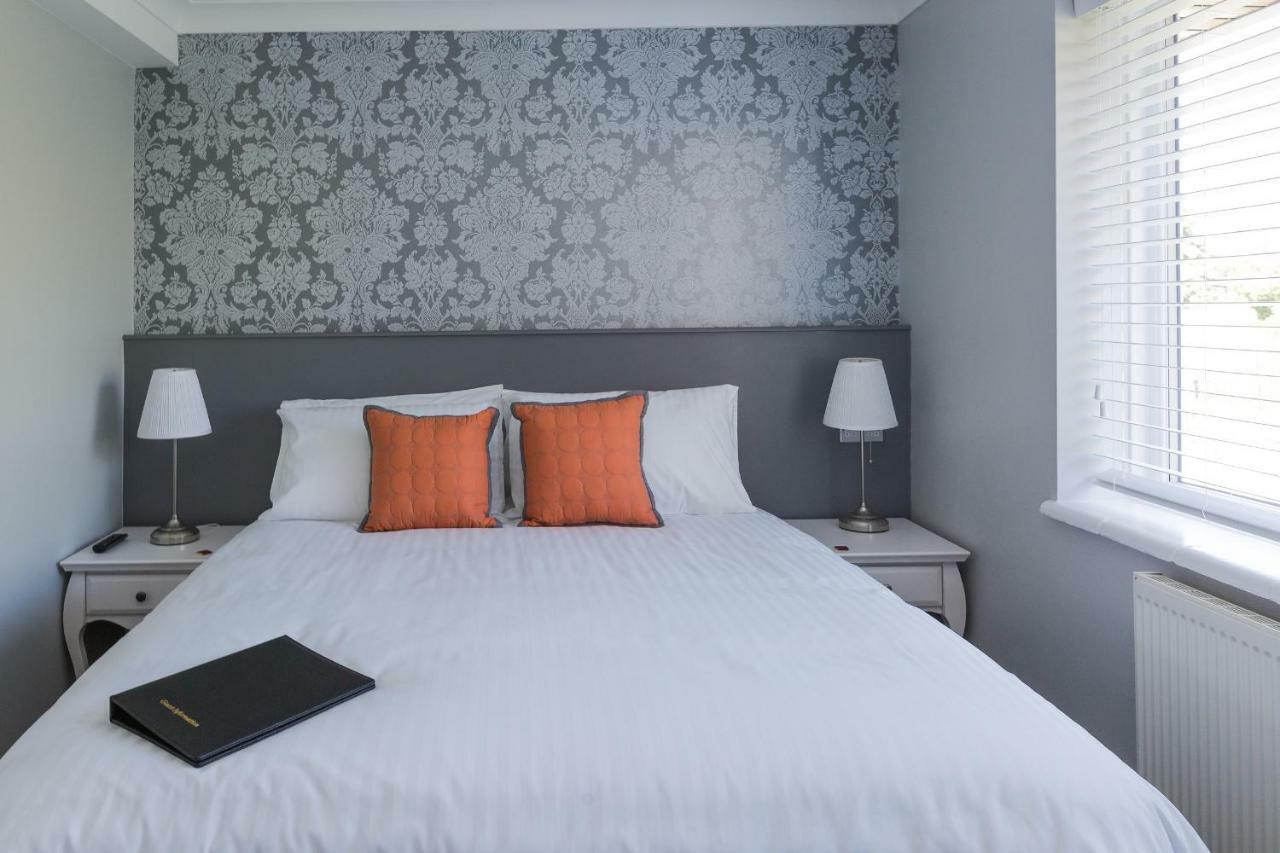 Bentleys Coast And Country B&B Lymington Esterno foto